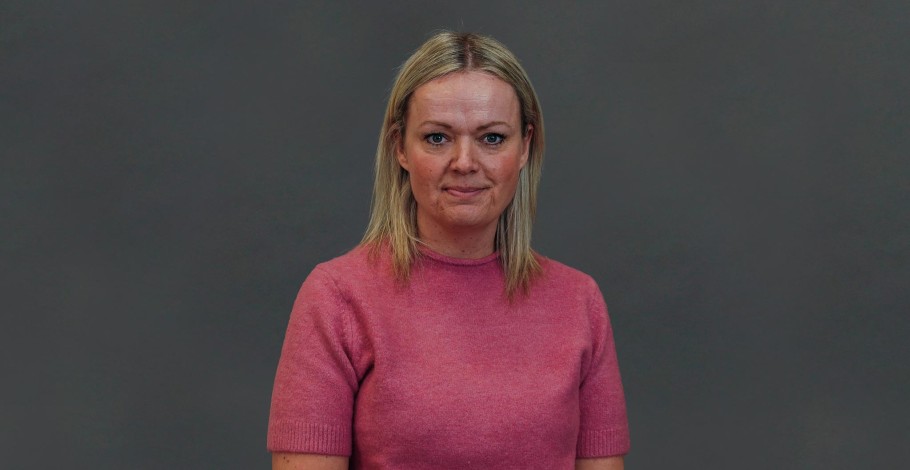 Signe Rasch Woersaa (SRWO), medarbejderbillede